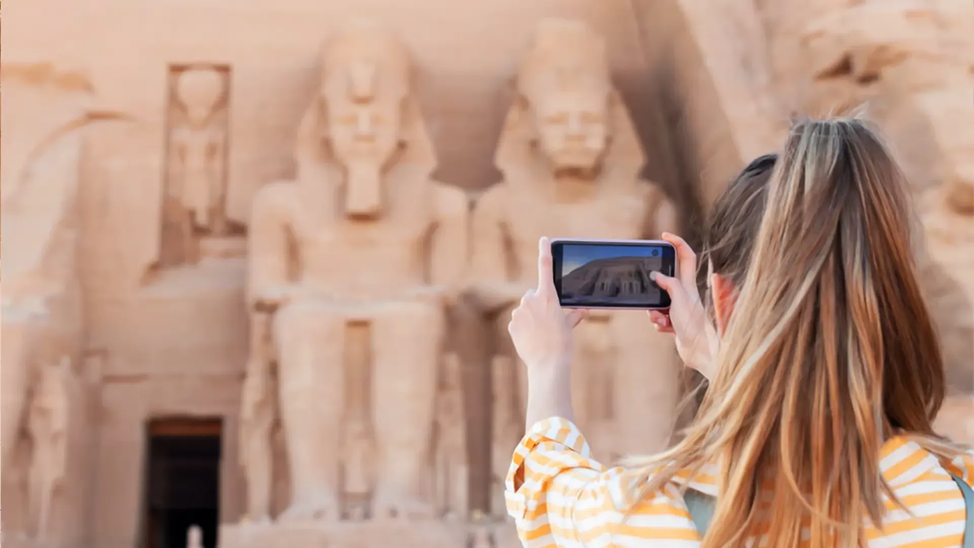 Day Trip to Abu Simbel From Aswan by Flight