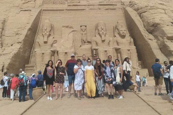Abu Simbel Tour From Aswan: Desert Trek Adventure
