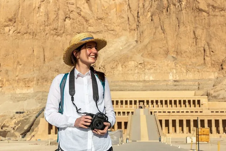 Tour Aswan to Luxor: Shoot Valley of Kings & Karnak