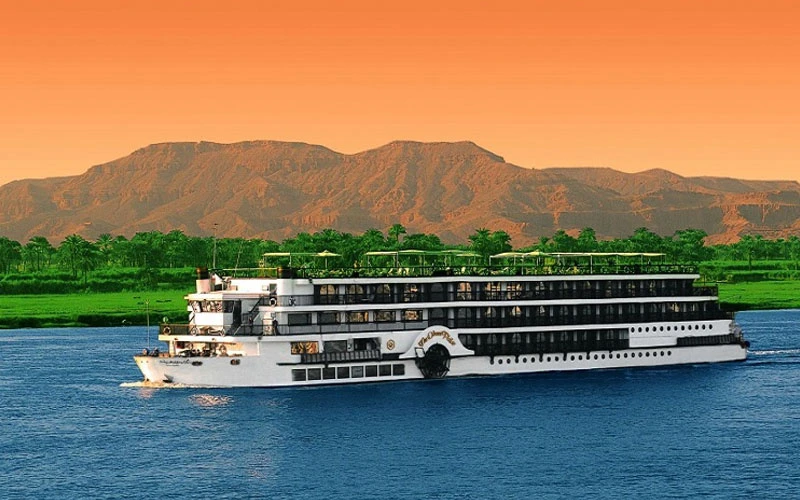 Nile cruise Cairo price