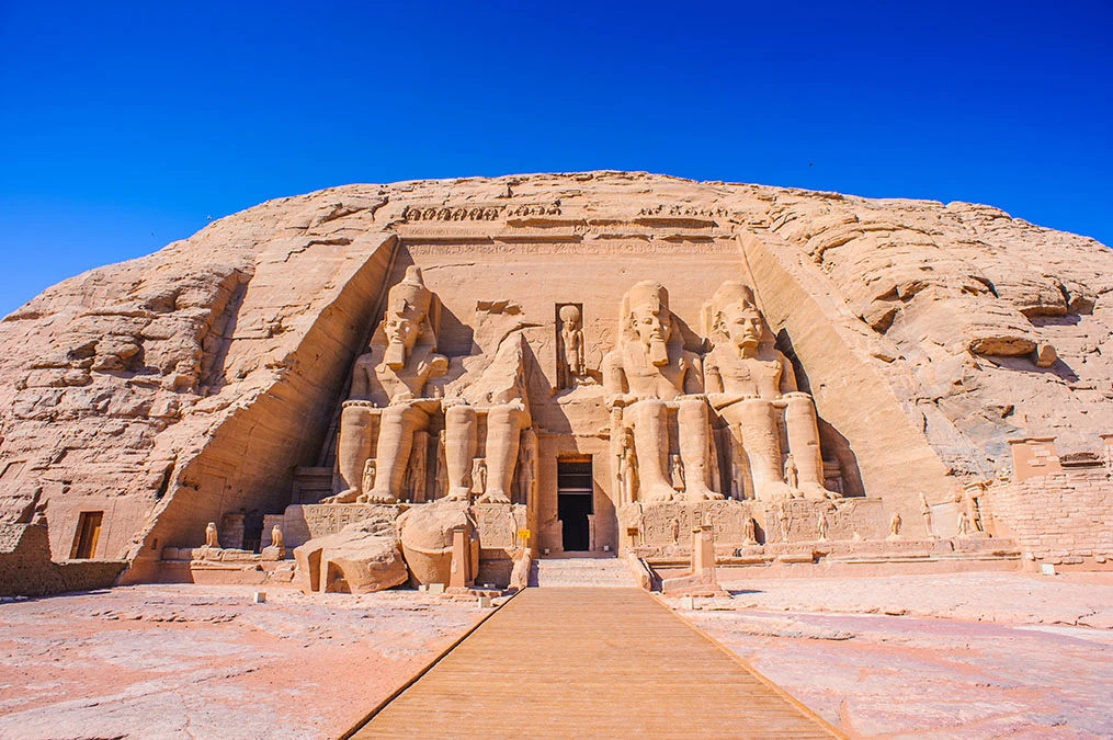 How to Pay for Your Egypt Visa &mdash; Cash vs Digital