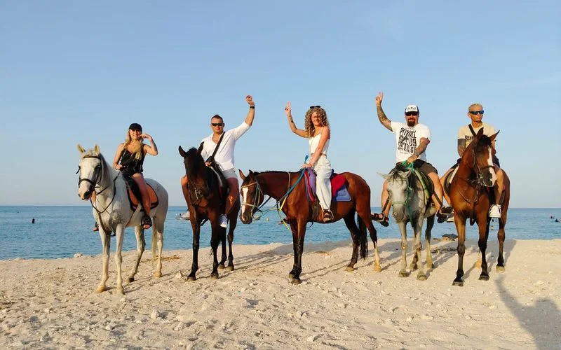 Hurghada Excursions and Extra Costs to Budget For