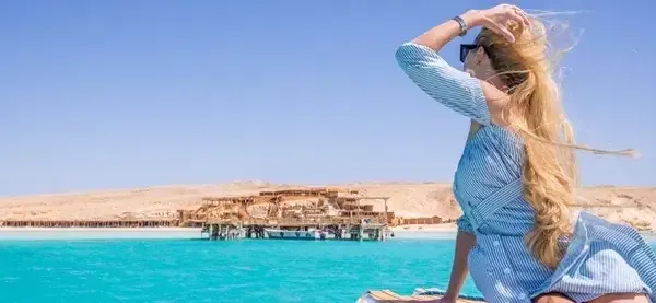 What a Luxor Overnight Looks Like With a Hurghada Tour Guide