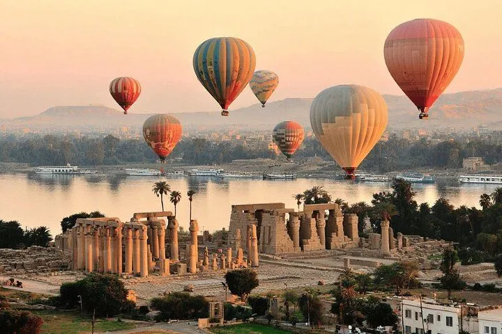 Luxor Tour Guides by Site — Where They Matter Most
