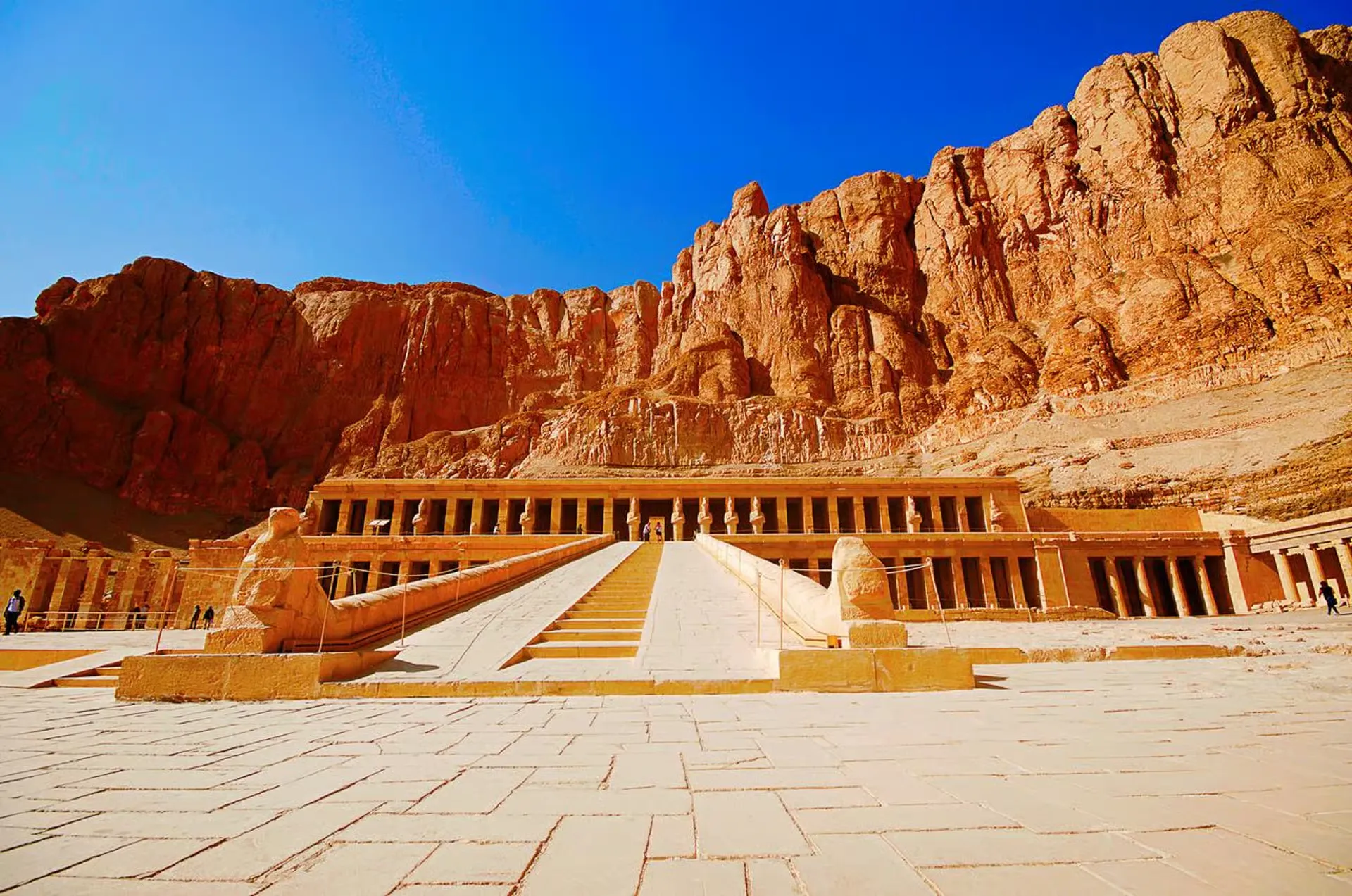 2 Day Trip to Luxor From Cairo by Flight