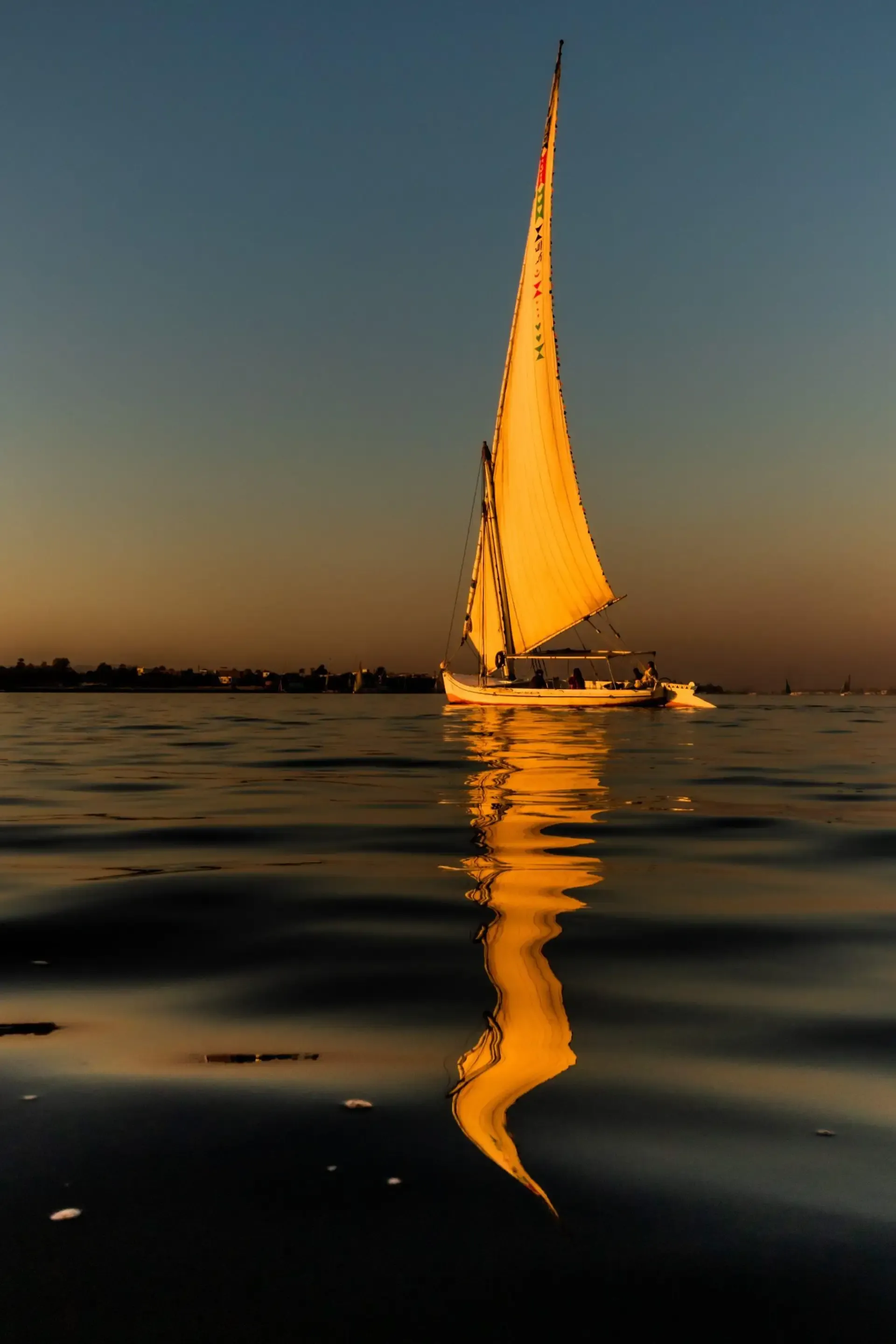 Felucca Ride in Cairo: Family Nile Boat Tour