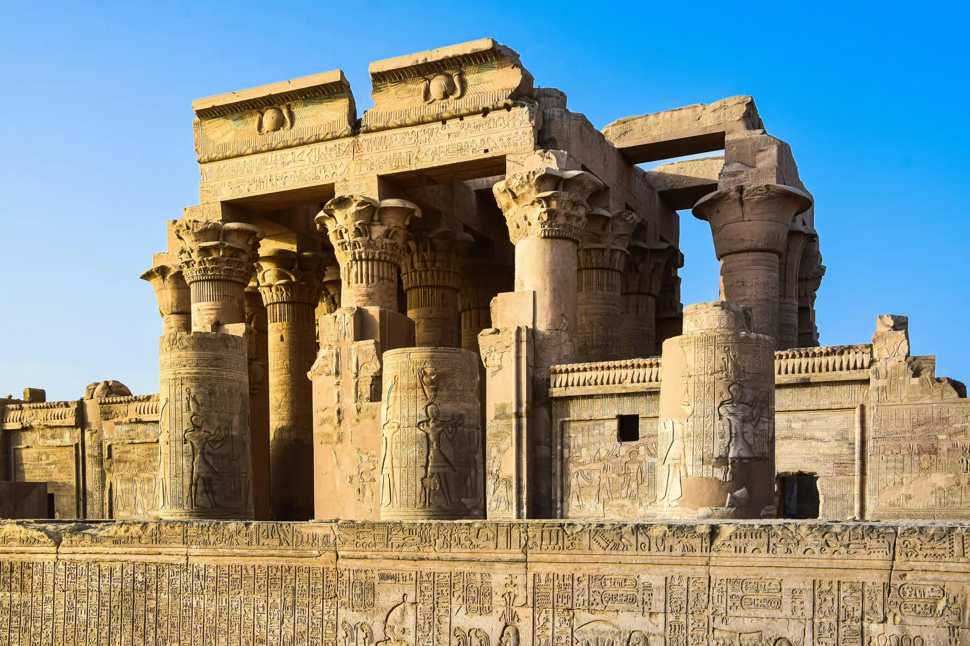 Epic Edfu and Kom Ombo Day Tour Best Budget Deal