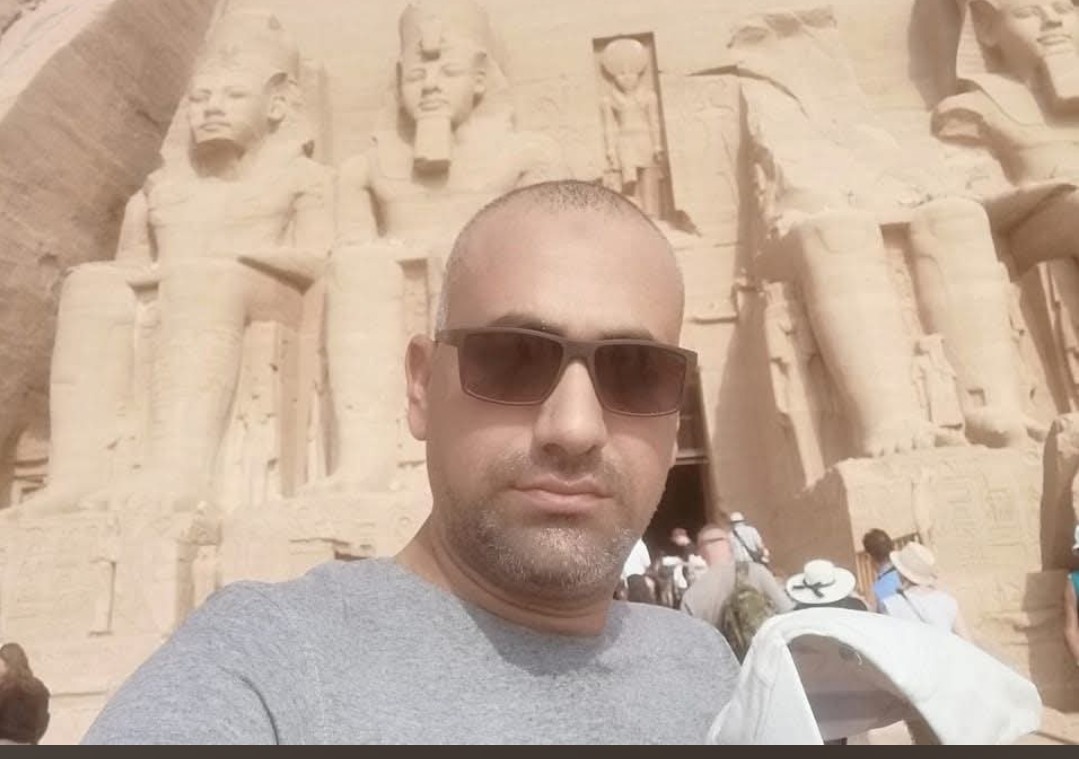 Wael Bakker | Egyptologist English Tour Guide In Aswan