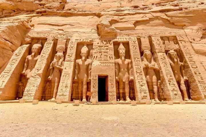 Hurghada to Aswan Two Day Trip