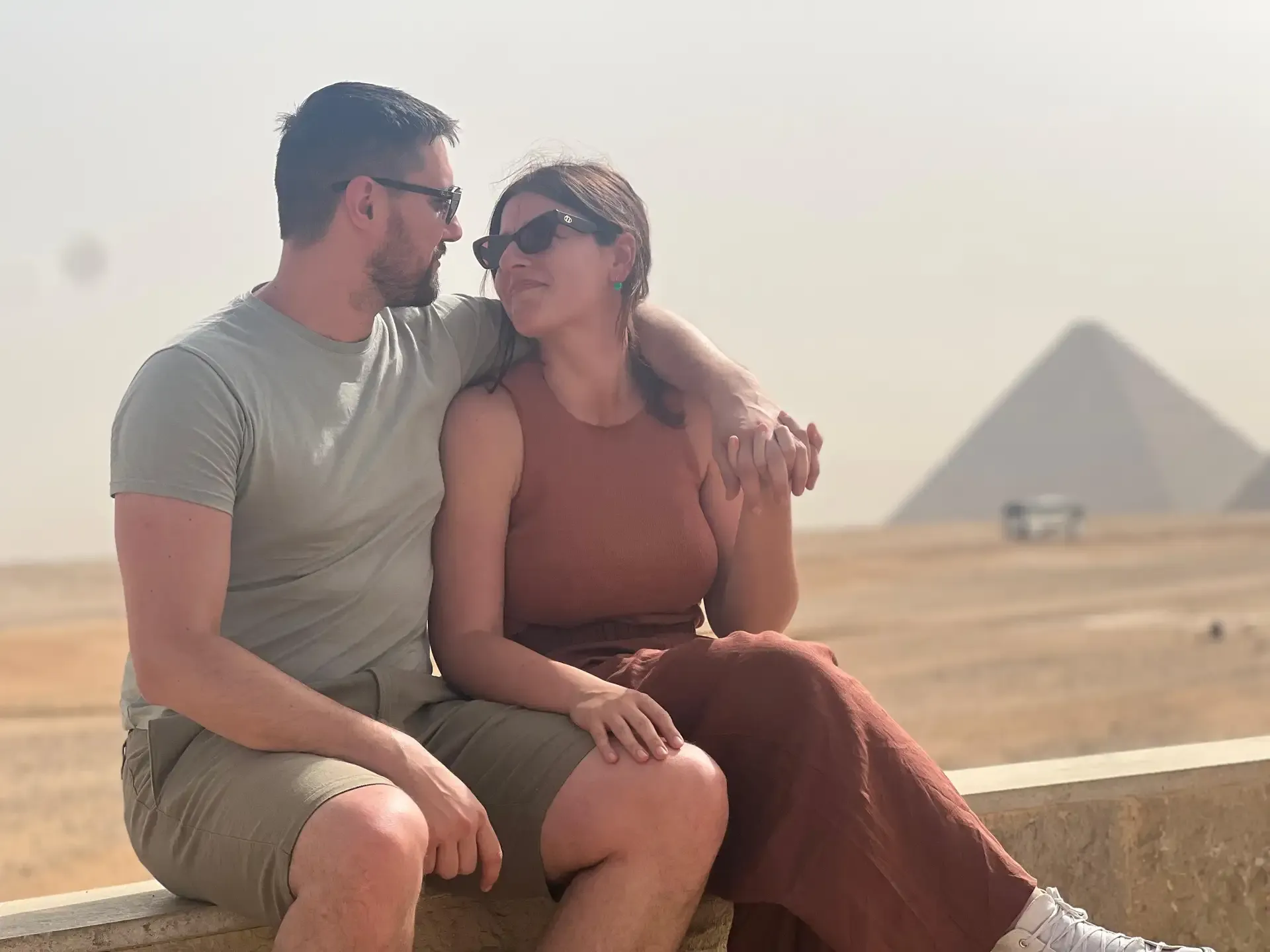Hurghada to Cairo by Car: Private Pyramids Tour