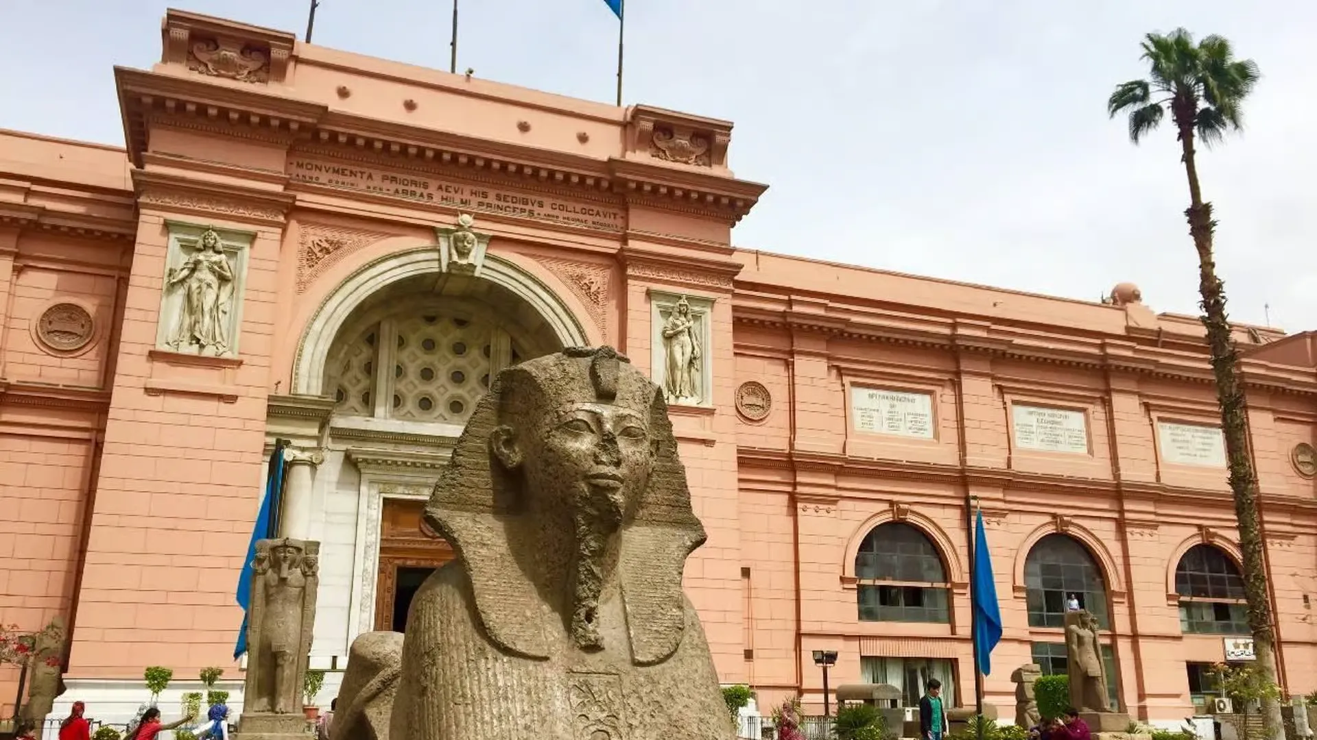 Hurghada to Cairo by Car: Relaxed Heritage Tour
