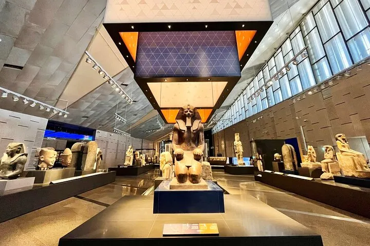 Full Day Giza Pyramids and Cairo Museum Day Tour From Luxor