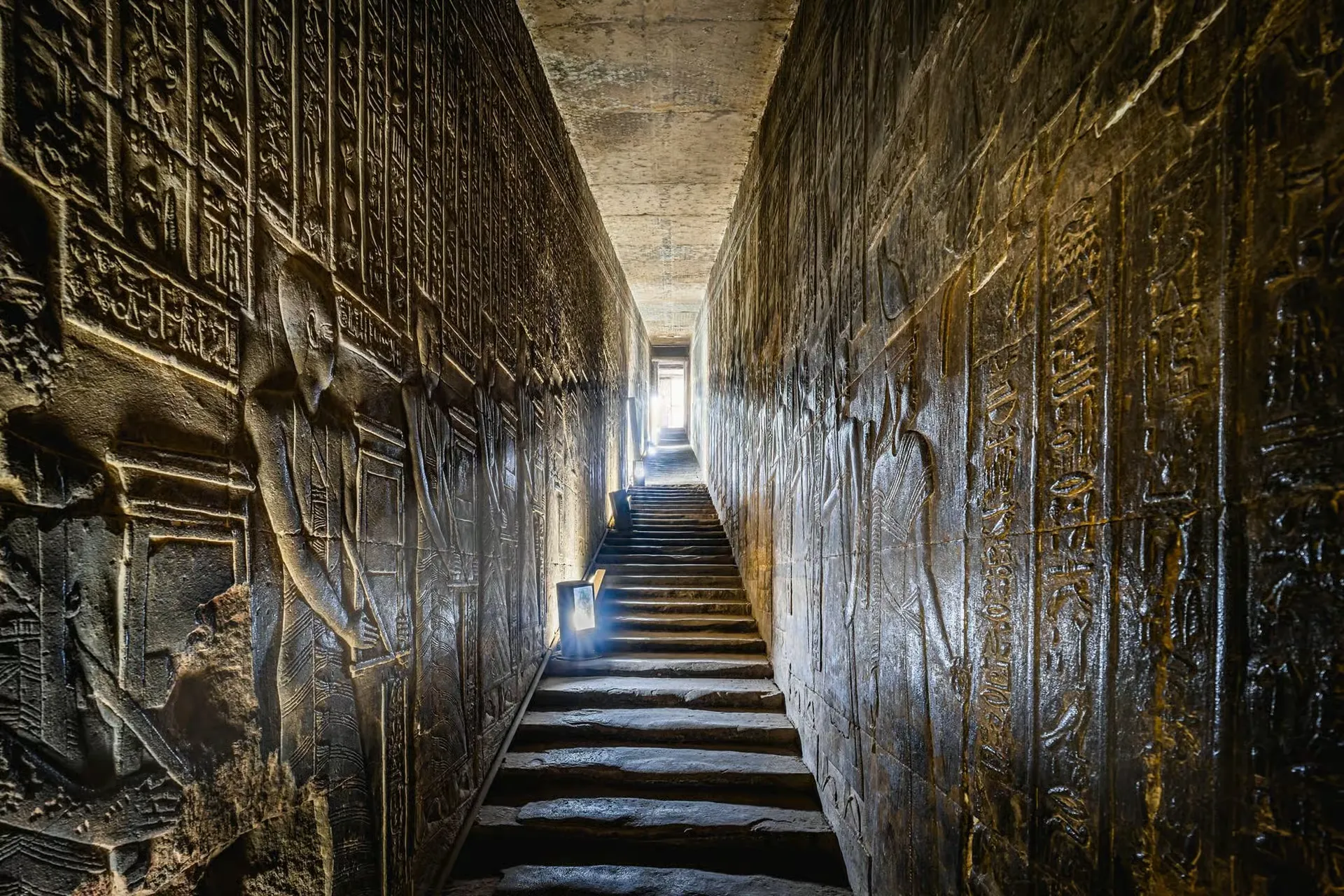 Great West Bank Luxor Tour Legends of the Pharaohs